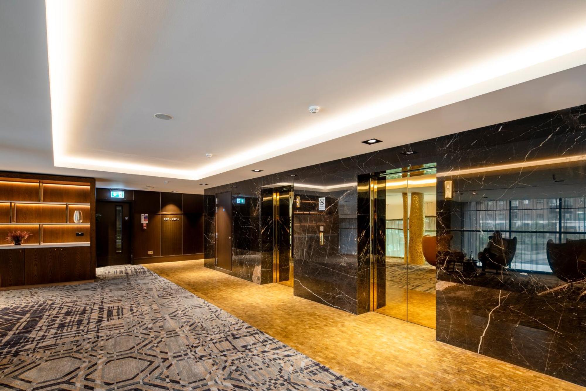 Radisson Blu Royal Hotel Dublin Exteriér fotografie