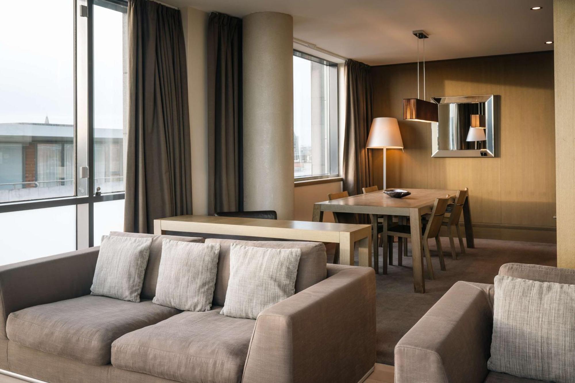 Radisson Blu Royal Hotel Dublin Exteriér fotografie